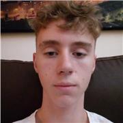 Soy un chico de 16 años que tiene ganas de enseñar y puedo enseñar desde mates, historia, geografia, biologia y ingles